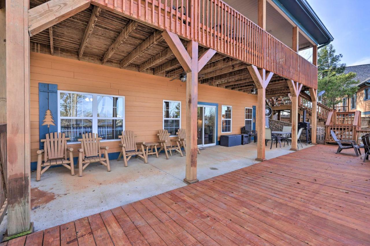 Lakefront Sparta Cottage With Decks And Boat Dock Exterior photo