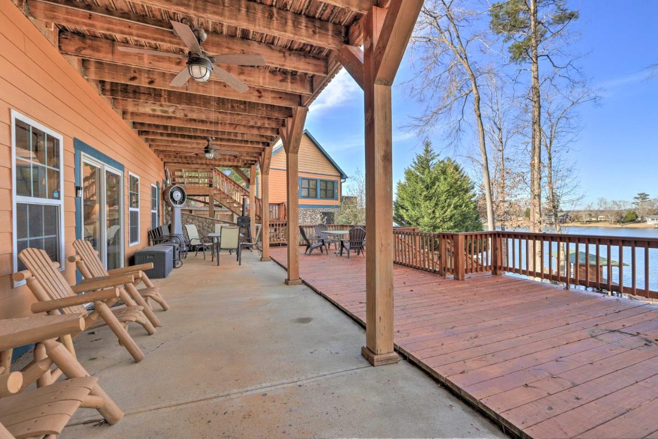 Lakefront Sparta Cottage With Decks And Boat Dock Exterior photo