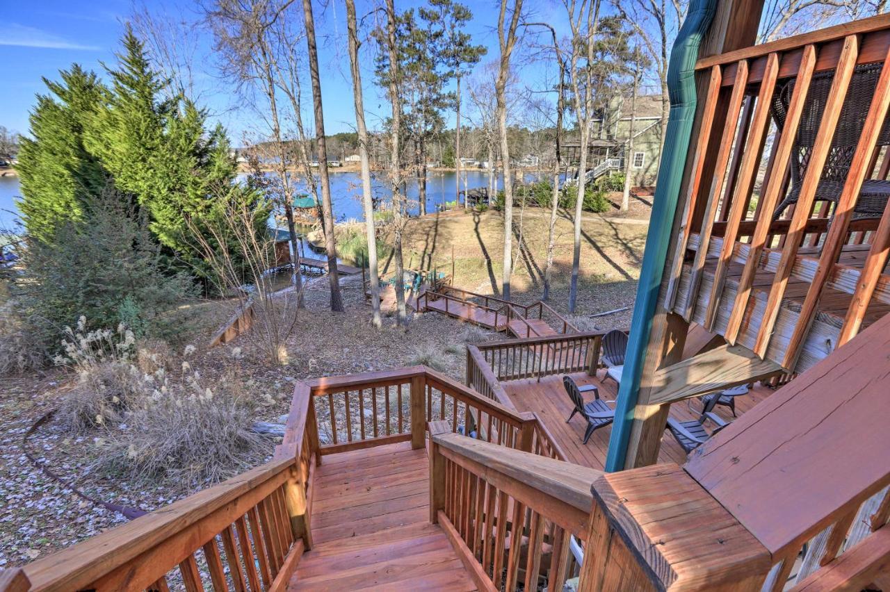Lakefront Sparta Cottage With Decks And Boat Dock Exterior photo